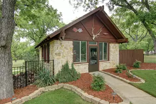 7402 Hampton Dr, Granbury, TX 76049 - Photo 34
