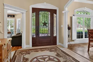 7402 Hampton Dr, Granbury, TX 76049 - Photo 6