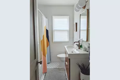 10026 Lake Gardens Drive, Dallas, TX 75218 - Photo 16