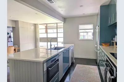 10026 Lake Gardens Drive, Dallas, TX 75218 - Photo 6