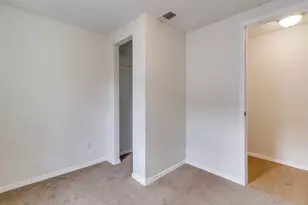 923 S 1st St, Sherman, TX 75090 - Photo 8