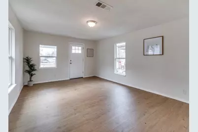 923 S First Street, Sherman, TX 75090 - Photo 6
