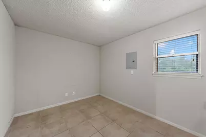 733 Arliss Drive, Woodway, TX 76712 - Photo 20