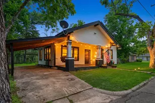 403 Monroe, Deport, TX 75434 - Photo 2