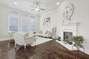 2812 Cedar Elm Dr, Carrollton, TX 75010 - Photo 12