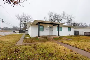 2540 Prichard Ln, Dallas, TX 75227 - Photo 1