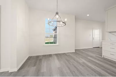 828 Mallard Pointe Drive, Grand Prairie, TX 75104 - Photo 14