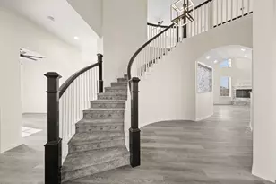 828 Mallard Pointe Dr, Grand Prairie, TX 75104 - Photo 6