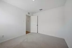 3719 Longleaf Dr, Sherman, TX 75092 - Photo 16