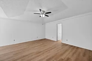 4020 St Christopher Ln, Dallas, TX 75287 - Photo 16
