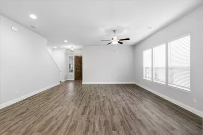 163 McCartt Drive, Lewisville, TX 75067 - Photo 10