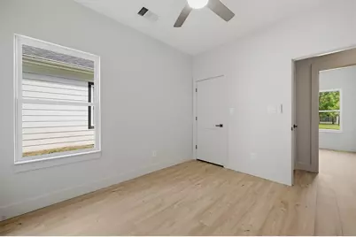 110 W Hull Street, Denison, TX 75021 - Photo 30