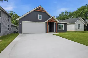 110 W Hull St, Denison, TX 75021 - Photo 4
