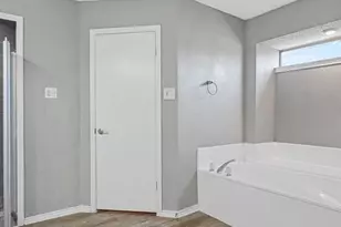 4049 St Christopher Ln, Dallas, TX 75287 - Photo 14