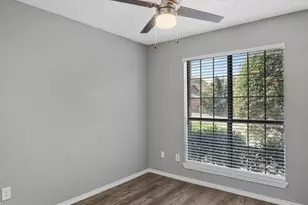 4049 St Christopher Ln, Dallas, TX 75287 - Photo 10