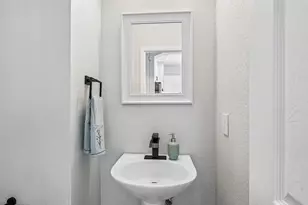 837 Moss Cliff Cir, McKinney, TX 75071 - Photo 32
