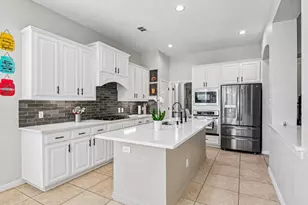 837 Moss Cliff Cir, McKinney, TX 75071 - Photo 6