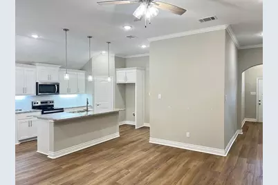 806 Greyson Lane, Greenville, TX 75402 - Photo 6