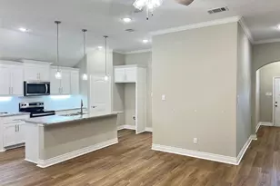 806 Greyson Ln, Greenville, TX 75402 - Photo 6