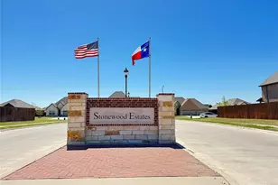 806 Greyson Ln, Greenville, TX 75402 - Photo 22