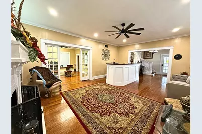 806 W 7th Avenue, Corsicana, TX 75110 - Photo 10