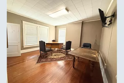 806 W 7th Avenue, Corsicana, TX 75110 - Photo 18