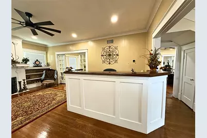 806 W 7th Avenue, Corsicana, TX 75110 - Photo 8