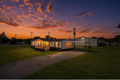 105 Beaver Creek Drive, Azle, TX 76020 - Photo 2
