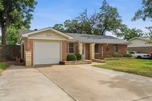 2702 Susan St, Abilene, TX 79606 - Photo 2