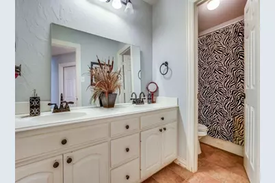 4717 Largo Drive, Flower Mound, TX 75028 - Photo 18