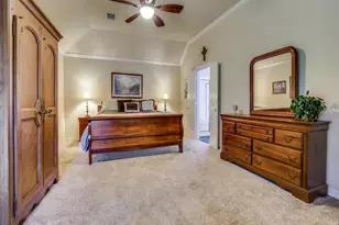 4717 Largo Dr, Flower Mound, TX 75028 - Photo 4
