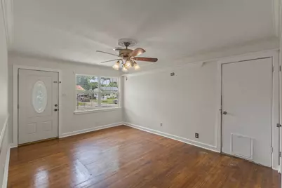 880 Volney Drive, Terrell, TX 75160 - Photo 2