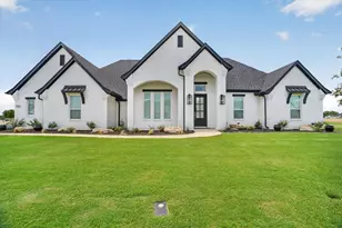 129 Southern Ct, Springtown, TX 76082 - Photo 36