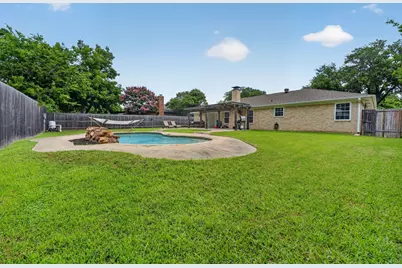6521 Collard Court, North Richland Hills, TX 76182 - Photo 18
