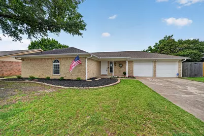 6521 Collard Court, North Richland Hills, TX 76182 - Photo 2