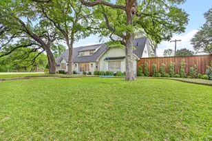 3013 Overton Park Dr E, Fort Worth, TX 76109 - Photo 2