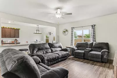 1947 Hollywood Drive, Seagoville, TX 75159 - Photo 4