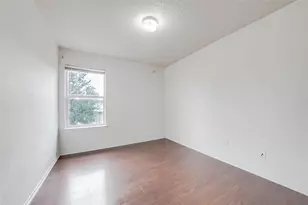 7012 Sorcey Rd, Dallas, TX 75249 - Photo 6
