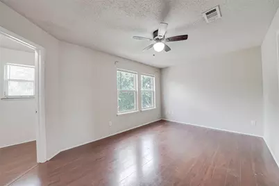 7012 Sorcey Road, Dallas, TX 75249 - Photo 4