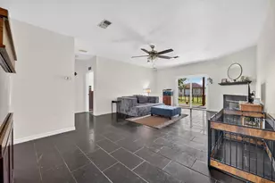 1958 Crockett St, Sanger, TX 76266 - Photo 8