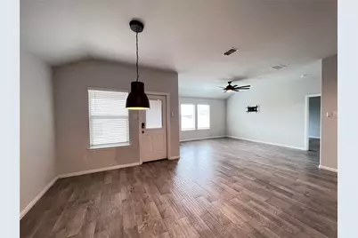 9301 Hill Topper Trail, Fort Worth, TX 76131 - Photo 8