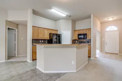 2230 Cancun Drive, Mansfield, TX 76063 - Photo 8