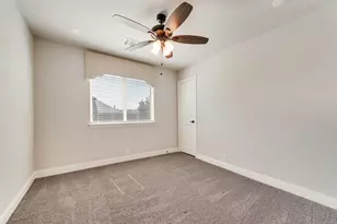 1941 Silverleaf Dr, Glenn Heights, TX 75154 - Photo 28