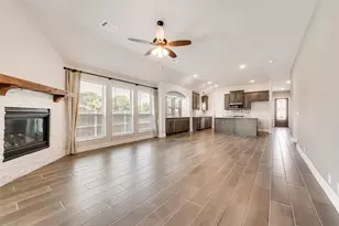 1941 Silverleaf Dr, Glenn Heights, TX 75154 - Photo 22