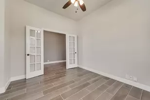 1941 Silverleaf Dr, Glenn Heights, TX 75154 - Photo 8