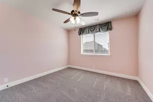 1941 Silverleaf Dr, Glenn Heights, TX 75154 - Photo 30