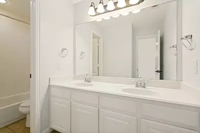 412 Eastland Drive, Lewisville, TX 75056 - Photo 28