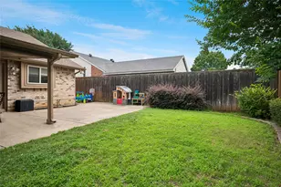 3017 Newcastle Ct, Flower Mound, TX 75028 - Photo 24