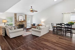 3017 Newcastle Ct, Flower Mound, TX 75028 - Photo 4