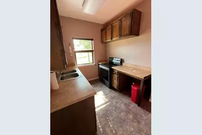 1310 N Mesquite Street N, Goldthwaite, TX 76844 - Photo 16